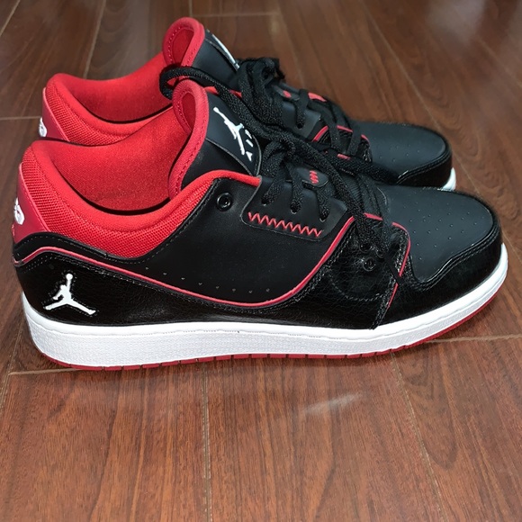 Nike Air Jordan sneakers - Size women's 8 or kids 6.5 - Picture 3 of 7